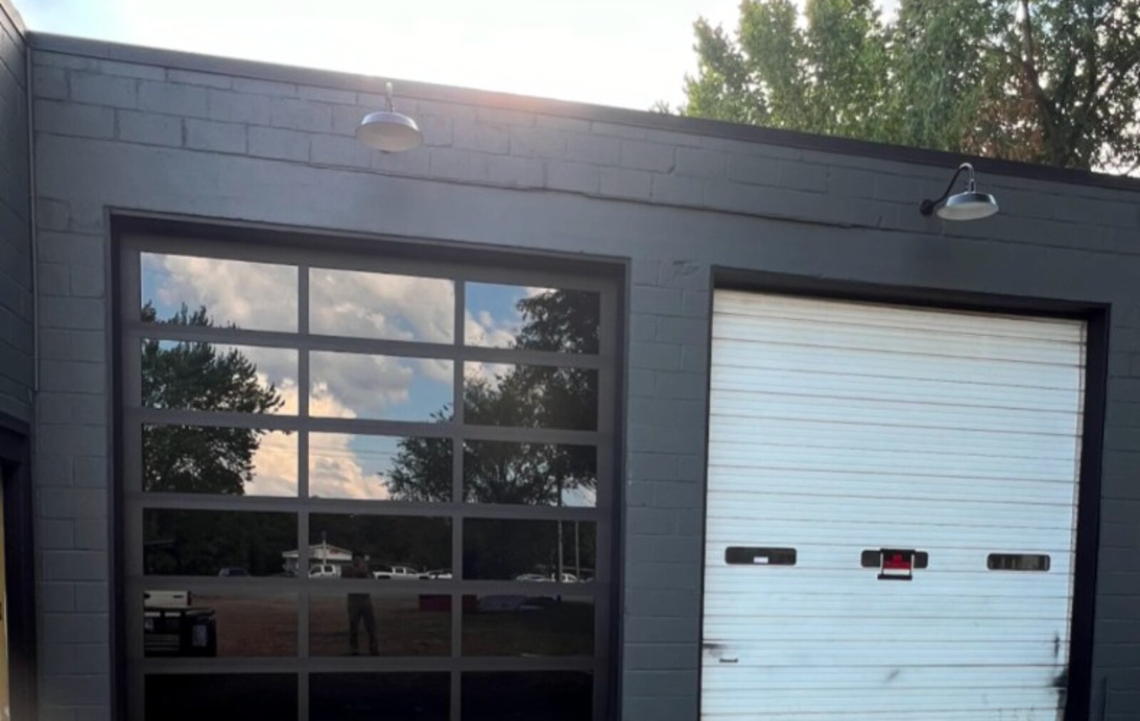 Robert – garage door company