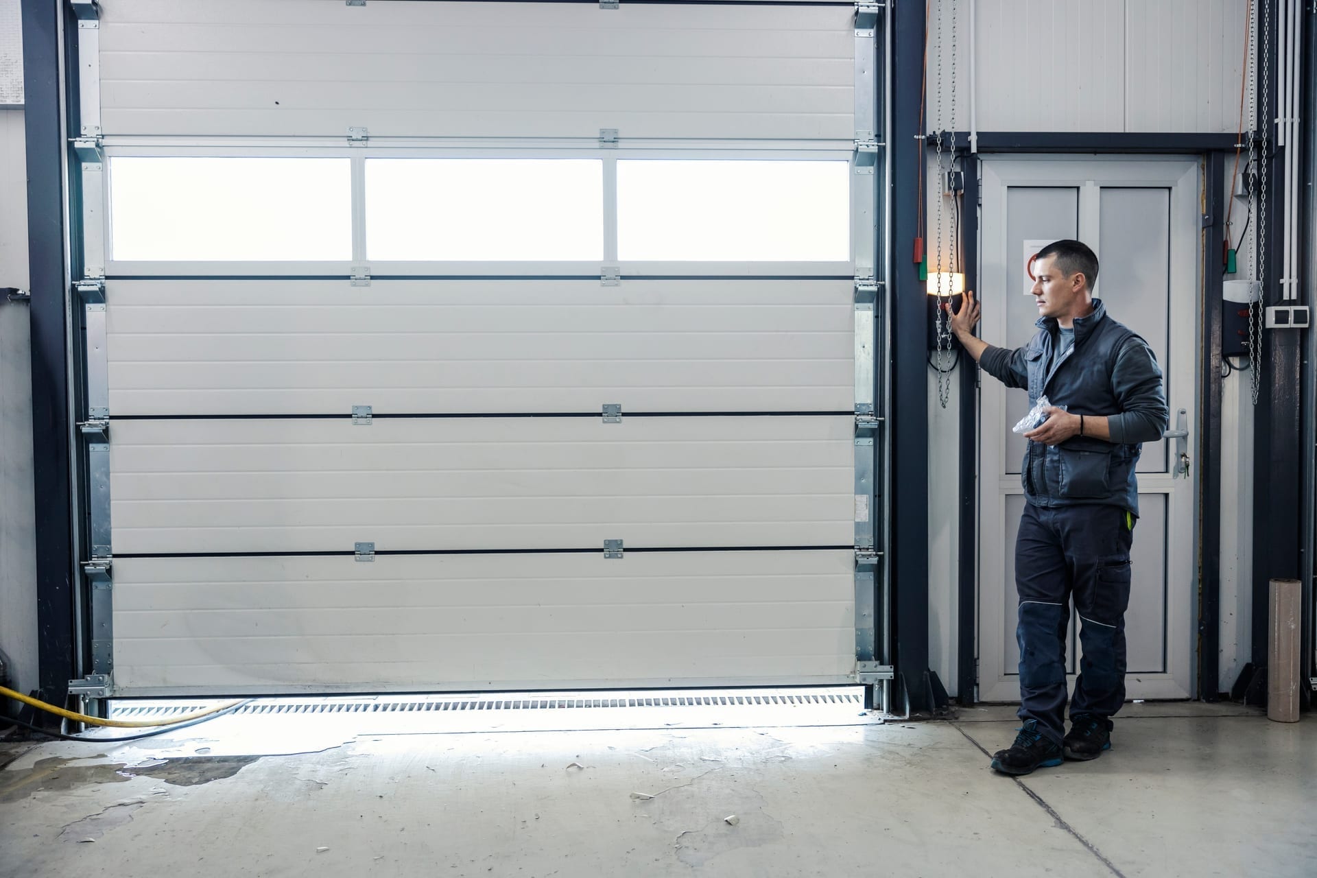 Robert – garage door company